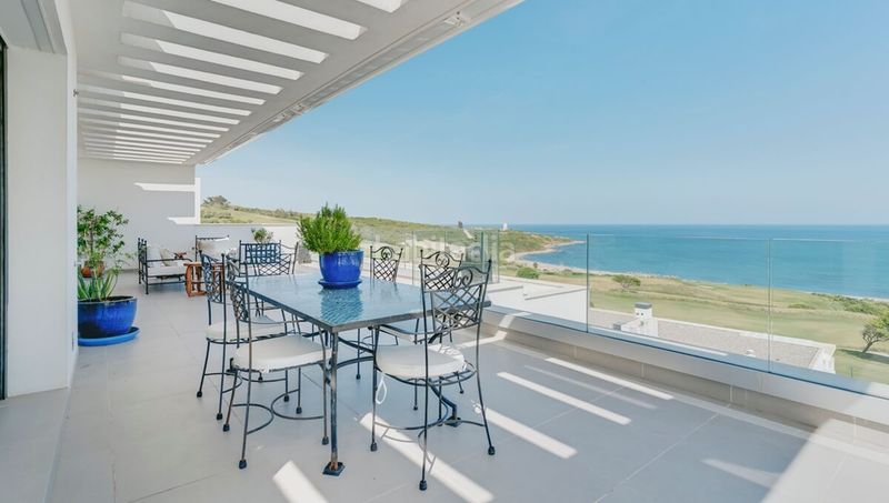 Foto f6090712-8d9a-410d-8140-449bd85a786b. Àtic a avenida del golf 30 a La Alcaidesa