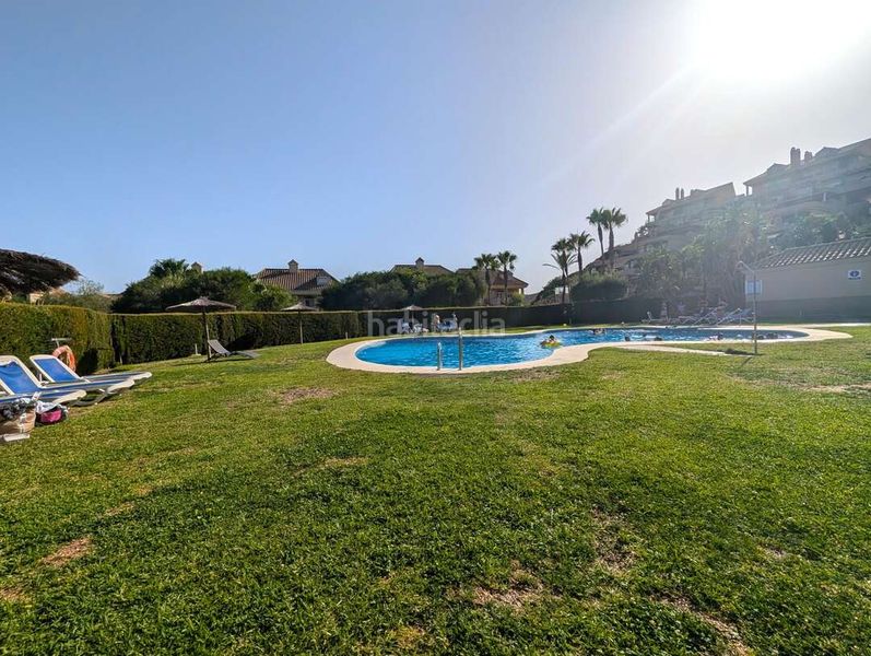 Foto ec307878-6376-4e89-8a07-b2b0c76c141d. Semi detached house in calle colinas del mar 14 in La Alcaidesa
