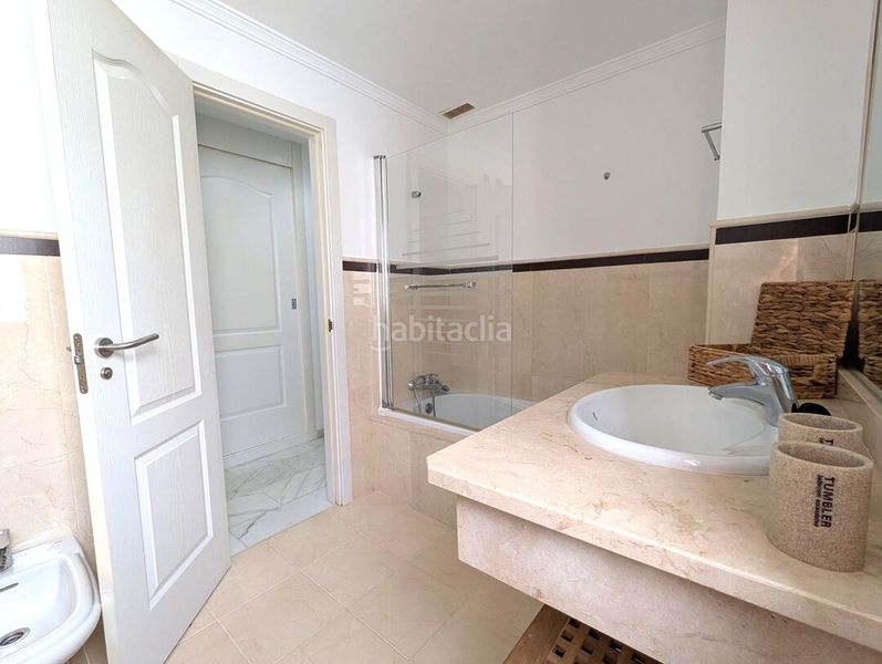 Foto 7b93f045-4221-4497-83e6-411becb6749f. Àtic a avenida del golf 15 a La Alcaidesa