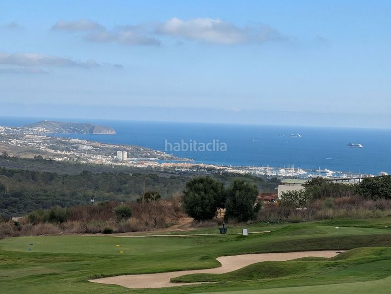 Foto b8a46ed0-aa49-408f-ab19-43174271e014. Àtic a avenida del golf 15 a La Alcaidesa