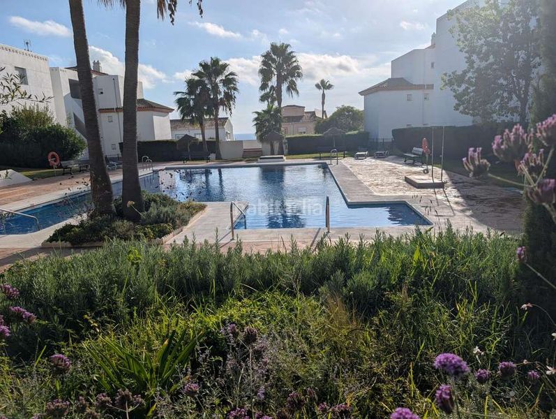 Foto f6c3c419-3b9c-4a2a-85e1-2193cc416f53. Appartamento in avenida las palmeras 13 in La Alcaidesa
