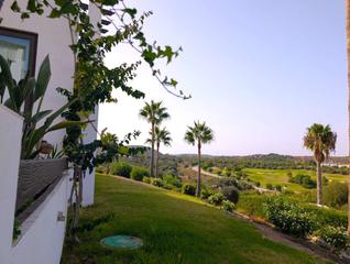 Location Appartement à Calle cortijo de las aguzaderas 5. Alquiler de ensueño en la alcaidesa disfruta del golf y la tranq