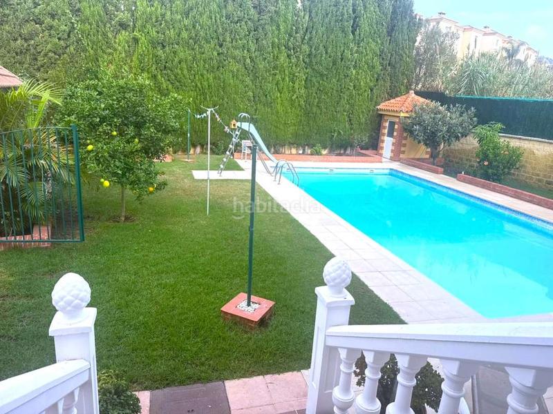 Foto a01ee463-694f-4d29-bb57-d0069e503d58. Chalet in camino estepona 5 in El Zabal-Santa Margarita Línea de la Concepción (La)