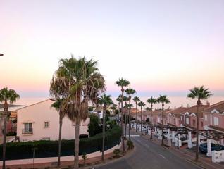 Location Attique  Avenida las palmeras 5. Ático en alcaidesa con vistas al mar
