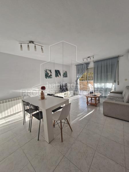 Foto 0f660528-5501-49cb-a332-1cd396e24cd2. Etagenwohnung mit parking in Centre Salou