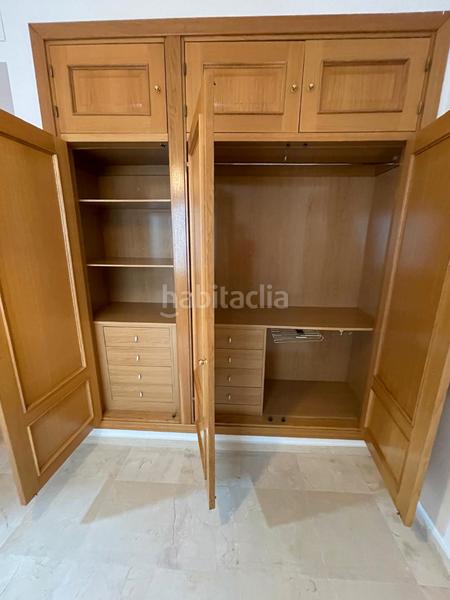 Foto 02db83b6-6e0d-4fb7-875d-ca98a3cfd383. Flat with parking in Madre de Dios Jerez de la Frontera