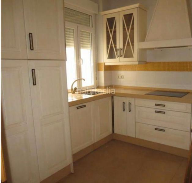 Foto 18a396e3-3d55-4ee2-8c40-893397943b67. Flat with parking in Madre de Dios Jerez de la Frontera