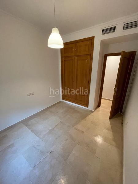 Foto 8fba981c-373a-461d-b3ae-fe5a5542eba8. Flat with parking in Madre de Dios Jerez de la Frontera