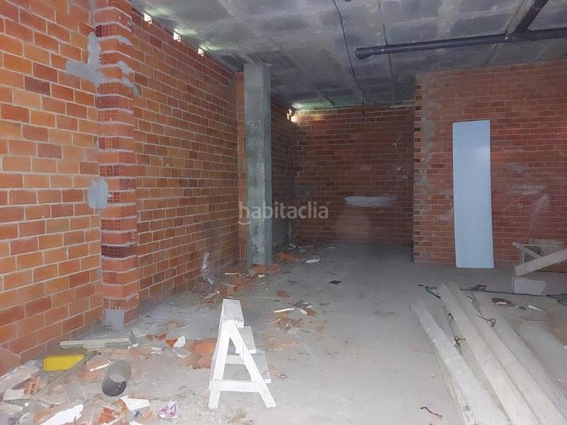 Foto 0495b741-3a36-43e4-bed2-d74d0427ffc1. Locale commerciale in A Gándara Narón