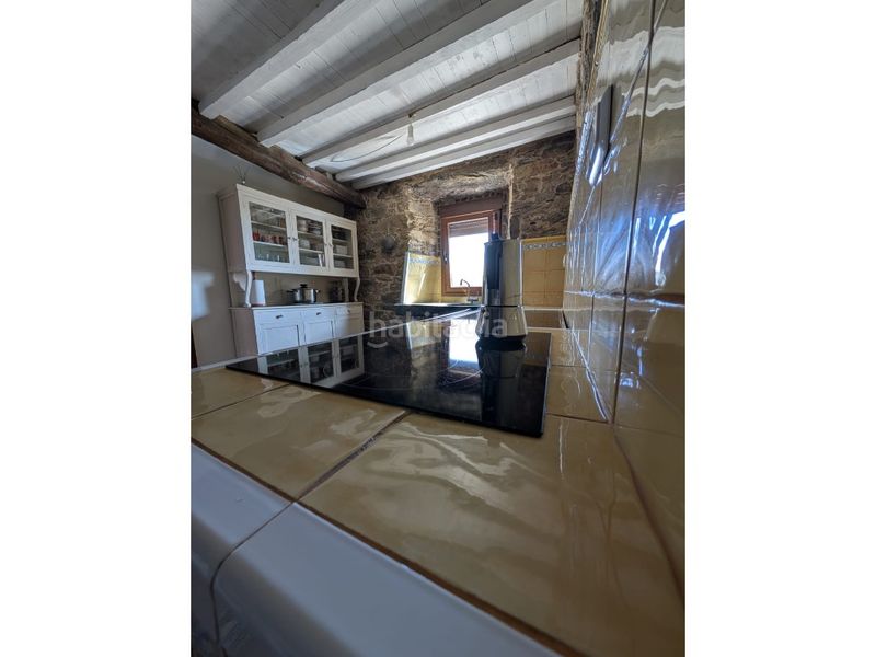 Foto d92e6d61-ff98-49a4-b71e-698757e6b566. Casa a Cedeira