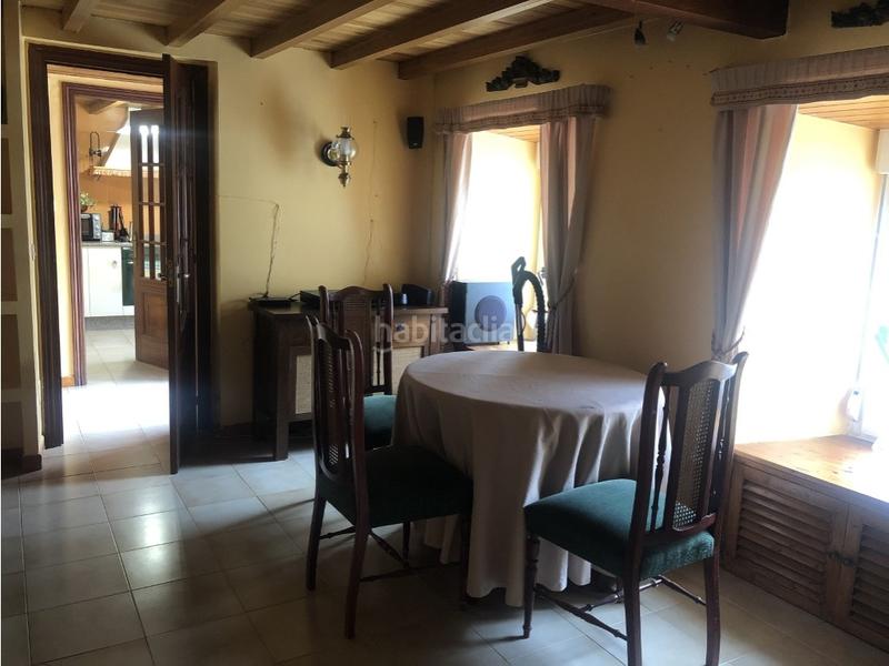 Foto af565a68-0466-4341-ac34-7cbc82e3c562. Chalet se vende casa en A Malata - Catabois - Ciudad Jardín Ferrol