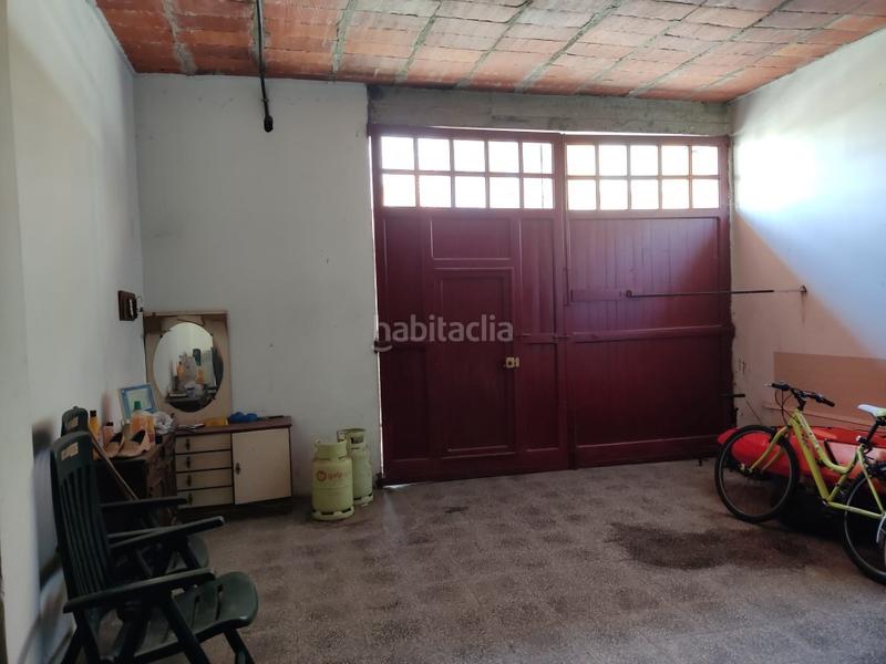 Foto 67dec4f4-56ad-451d-9826-93d9f4704ba3. Casa se vende casa unifamiliar en el centro en Cedeira