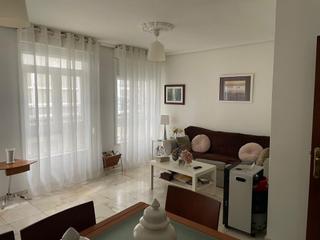 Pis  N/a. Se vende piso en el centro de ferrol
