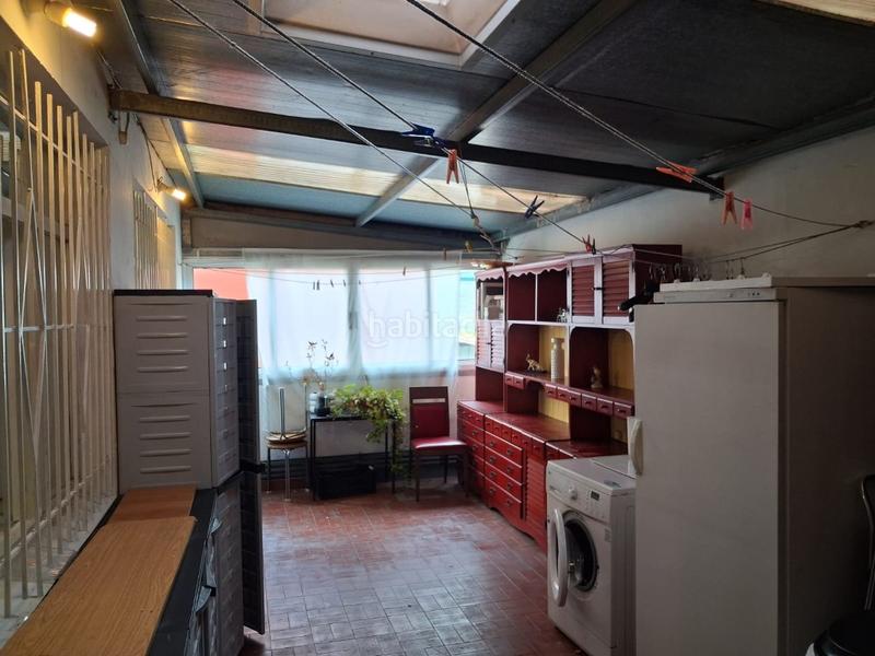 Foto 5547dffc-2407-4e69-9be9-a3275903dbb2. Etagenwohnung mit parking in Fene