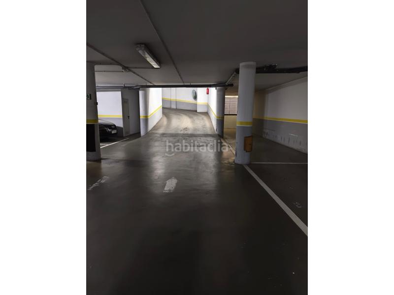 Foto 63a7e697-d53b-41b4-843b-c04370ee8313. Etagenwohnung mit parking in Fene