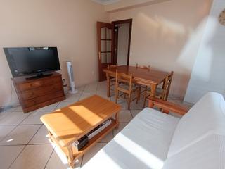 Pis  N/a. Se vende piso céntrico en cedeira