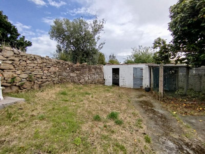 Foto ec96e90a-f39f-45f5-bff1-60ff9a26652c. Casa se vende casa adosada en brión en Área Rural Ferrol