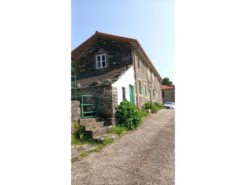 Foto b243976f-fae9-46df-a14d-8263d37c3238. Casa a Somozas (As)