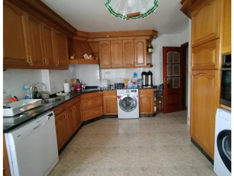 Foto 0420484d-1dff-4230-8db2-40914cc1f8d2. Chalet se vende chalet en Fene