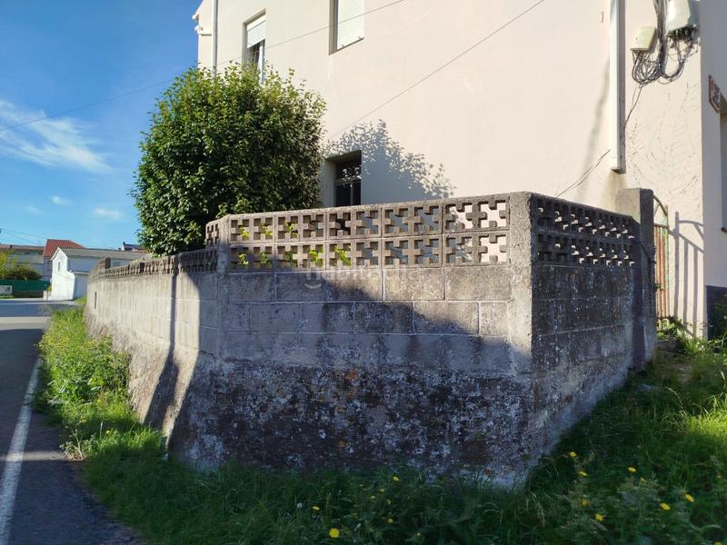 Foto 79913a5e-4d11-45a1-b7db-03018088a274. Planta baja se vende bajo vivienda en A Gándara Narón