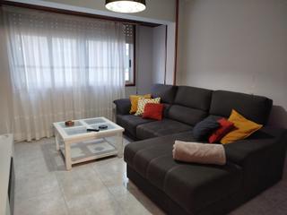 Pis  Rua rio vespasante. Se vende piso en piñeiros, narón