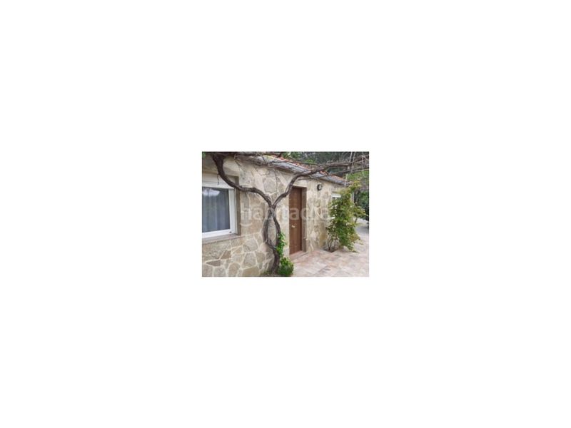 Foto f4ed680a-d39d-41b0-a754-2bdd5006675f. Terreny residencial a Cedeira