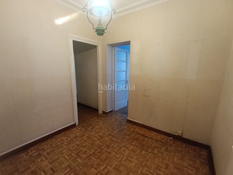 Foto 5e83c7aa-7359-457b-b48c-492c32233e28. Pis a Centro Ferrol