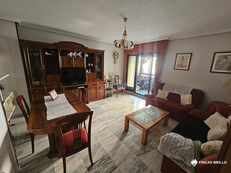 Foto 9cfa0279-4961-4729-b0d1-9ff43590e892. Appartamento con riscaldamento parcheggio in nuevo Cáceres Cáceres