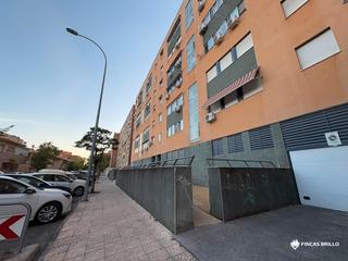 Miete Etagenwohnung  Calle italia. Amplio piso en alquiler en zona céntrica de cáceres (fratres)