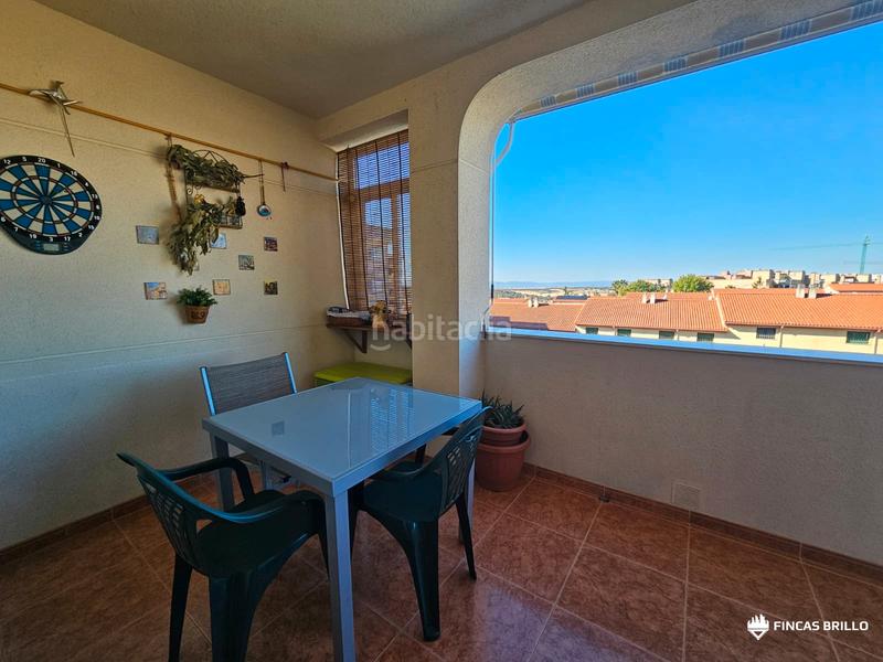 Foto 830fc657-4bcc-4510-81e6-4cbcf838081d. Piso  en venta con piscina en los castellanos – en Cáceres