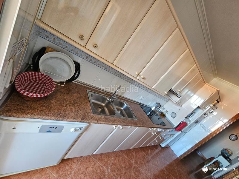 Foto a3678579-2224-4941-9b44-9f7470491a50. Piso  en venta con piscina en los castellanos – en Cáceres