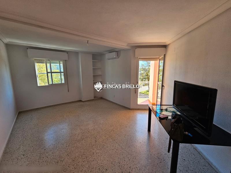 Foto 8965726e-ae9f-43fb-a353-acadb7a4bbbf. Lloguer pis a nuevo Cáceres Cáceres