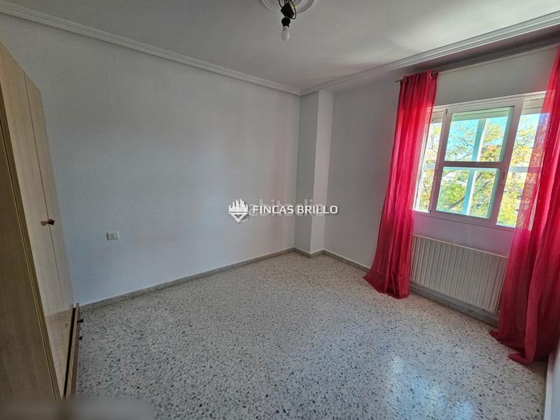 Foto 1d80ae8b-279a-49ae-9f97-5a4490c0708d. Miete etagenwohnung in nuevo Cáceres Cáceres