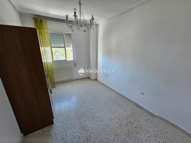 Foto fd9a46a9-6b56-48e8-a683-d72d6c0541a4. Miete etagenwohnung in nuevo Cáceres Cáceres