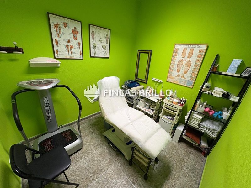 Foto f5229396-ae84-488d-a02e-e896d551547d. Local comercial a Casco Antiguo Cáceres