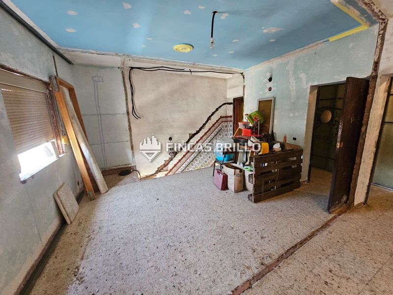 Foto b28053f7-e6a7-4ddb-8059-f27aa9dfc89d. Casa adossada a Torreorgaz