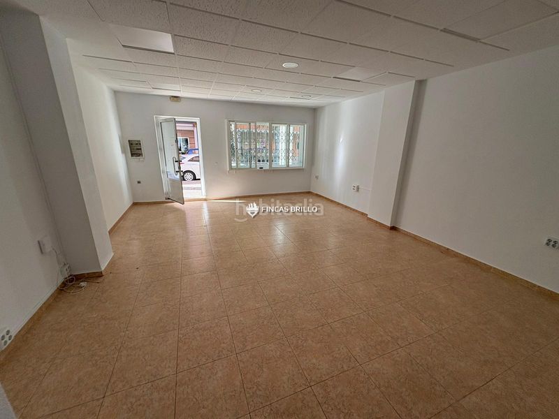 Foto 2f431b7d-ec10-4c3b-87d9-24eb8d3a680f. Local comercial a calle ávila 5 a nuevo Cáceres Cáceres