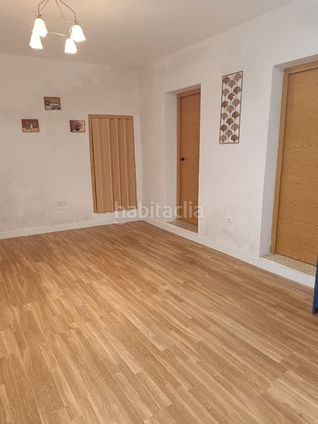 Foto 90d41428-e710-4876-9ee3-e097a2c6df69. Casa a Arroyo de la Luz