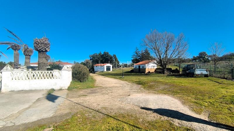 Foto 016fde0e-86b1-42ab-b8b0-e7ffe6779f57. Chalet in n/a in Casar de Cáceres