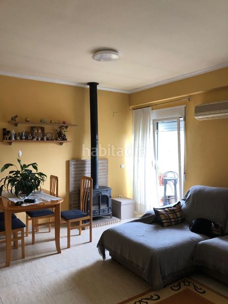 Foto 915a9ebe-31ff-4168-9252-1edb24ff466a. Pis amb xemeneia a Gilet
