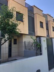 Reihenhaus  Carretera convent. Venta de adosado en gilet