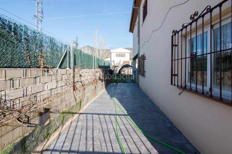 Foto f80ae6f4-15a2-40e6-9f49-b84236f2ac69. Masía en Huétor de Santillán