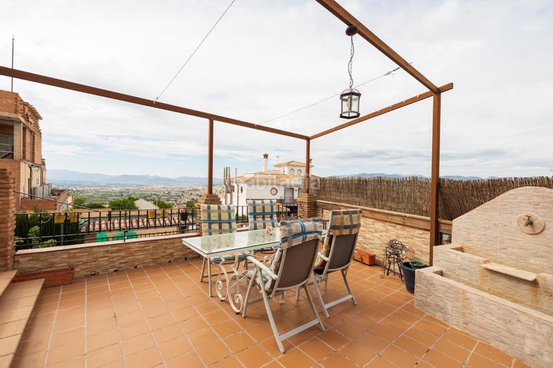 Foto aebd5da5-796b-4214-a8e3-2382c9d2e9a7. Chalet en calle el tejo 19 en Barrio de la Vega Monachil