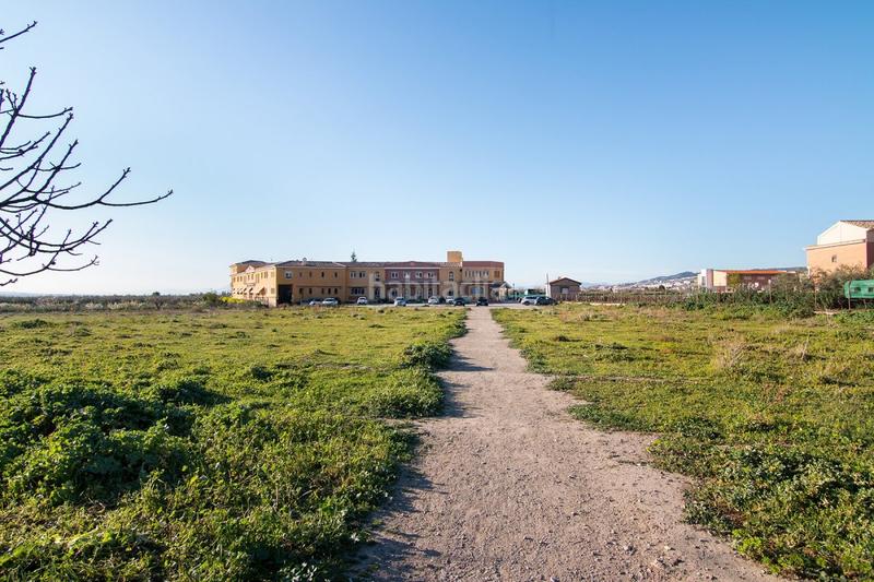 Foto c8e6c945-d607-48b2-a702-a927ba75fff6. Terrain résidentiel dans Cájar