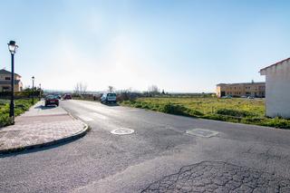 Terreny residencial  Camino de las cañas. Parcela junto colegio lux mundi