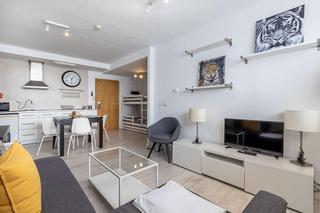 Apartament a Calle solynieve. Sacamos a la venta este espectacular apartamento en edificio mon