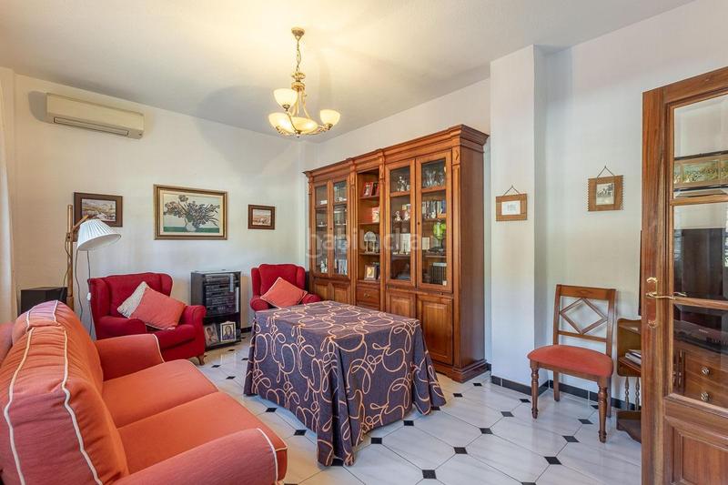 Foto 60336d24-c532-4a90-a0f3-999128a16089. Maison dans calle granada 57 dans Barrio de la Vega Monachil