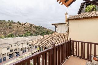 Haus in Del pino 67. Magnífica casa en carretera de la sierra