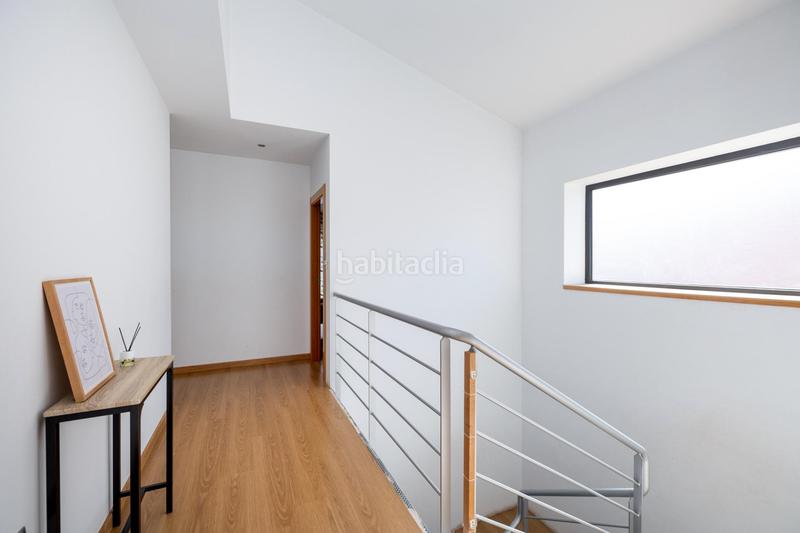 Foto 78a960dd-59c9-4e99-8790-ba0f77fac3d3. House in calle charinas 4 in Altos de la Zubia Zubia (La)