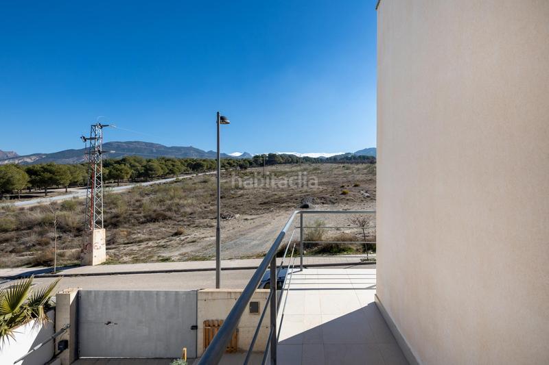 Foto 936263ff-6205-4c7e-9d06-e5ccd0fc6d7b. House in calle charinas 4 in Altos de la Zubia Zubia (La)